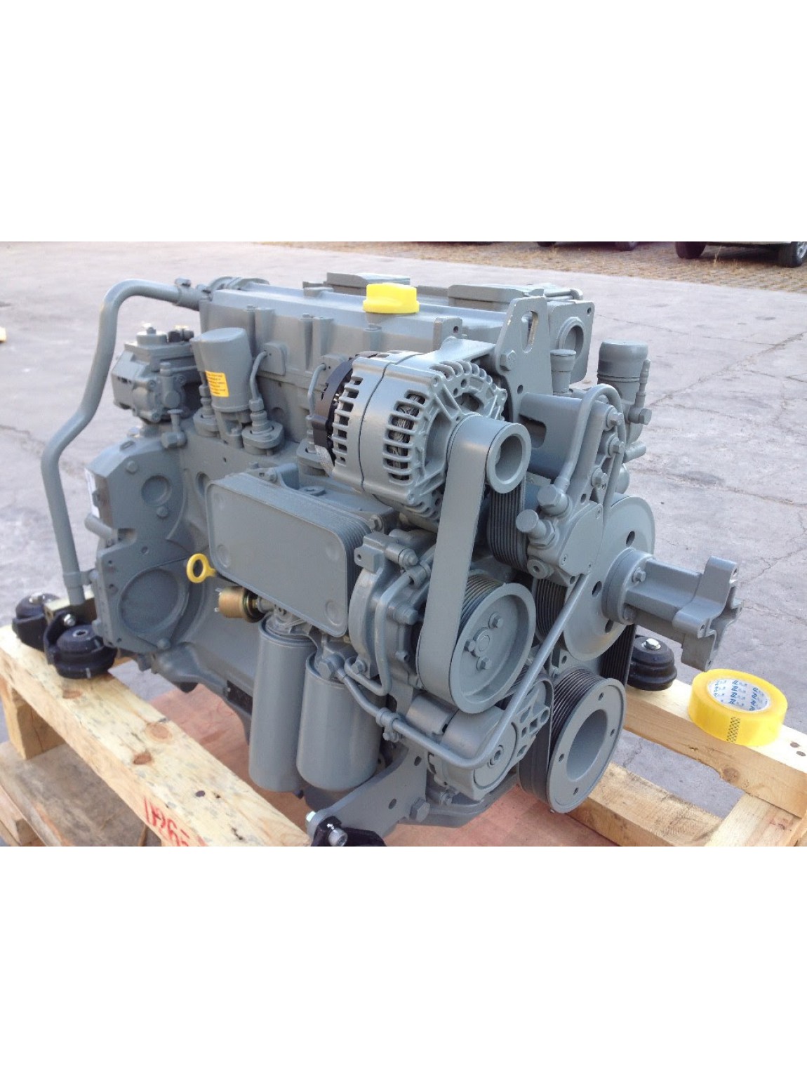 เครื่องยนต์ ดีเซล Deutz BF4M2012